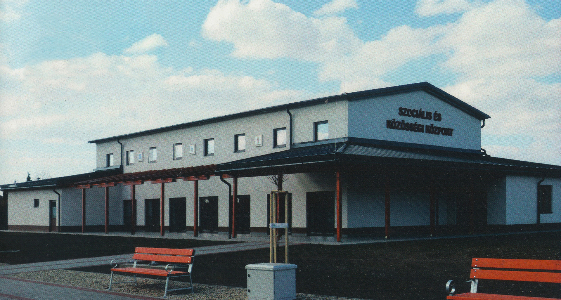 Gemeindezentrum, Sajólád 2