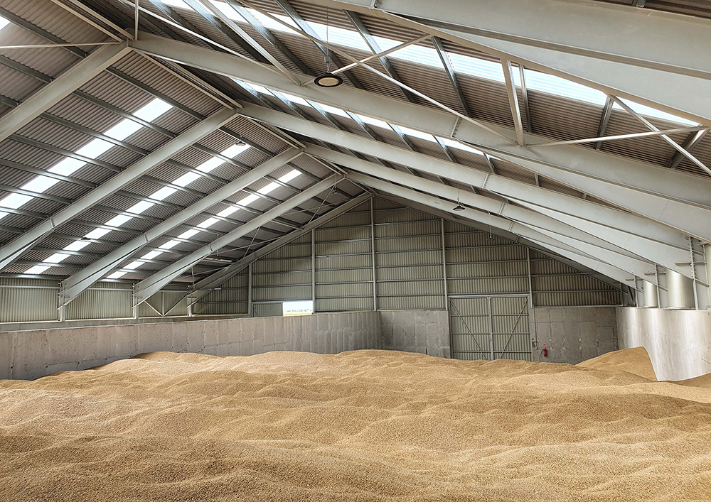 Grain storage facility, Mezőcsát